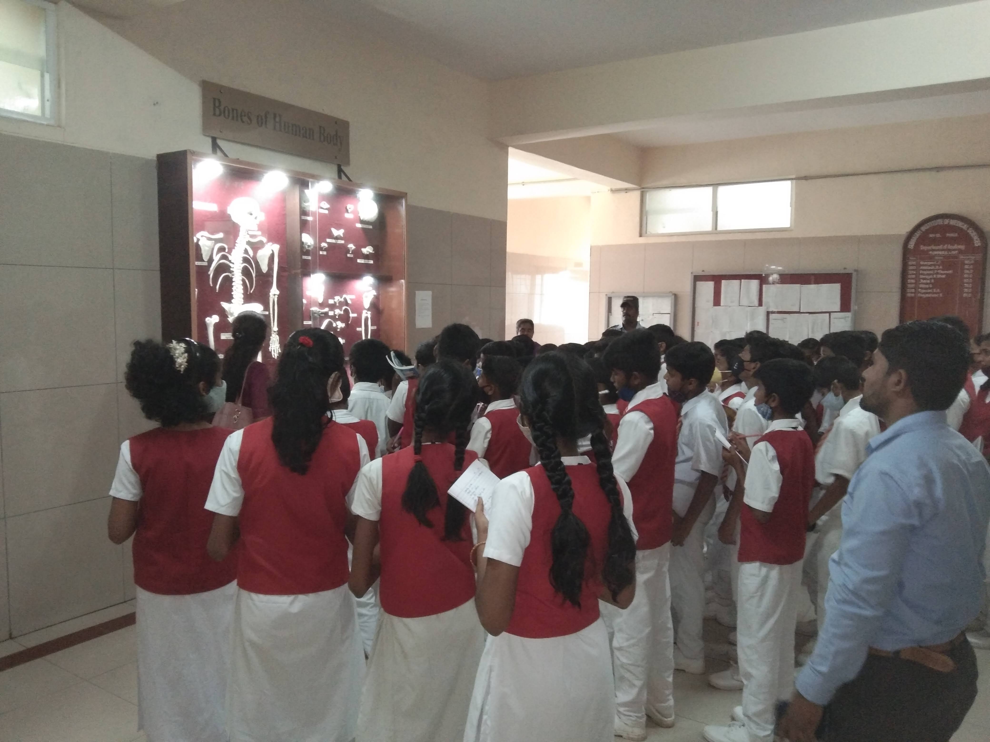 Student Musem Visit Image